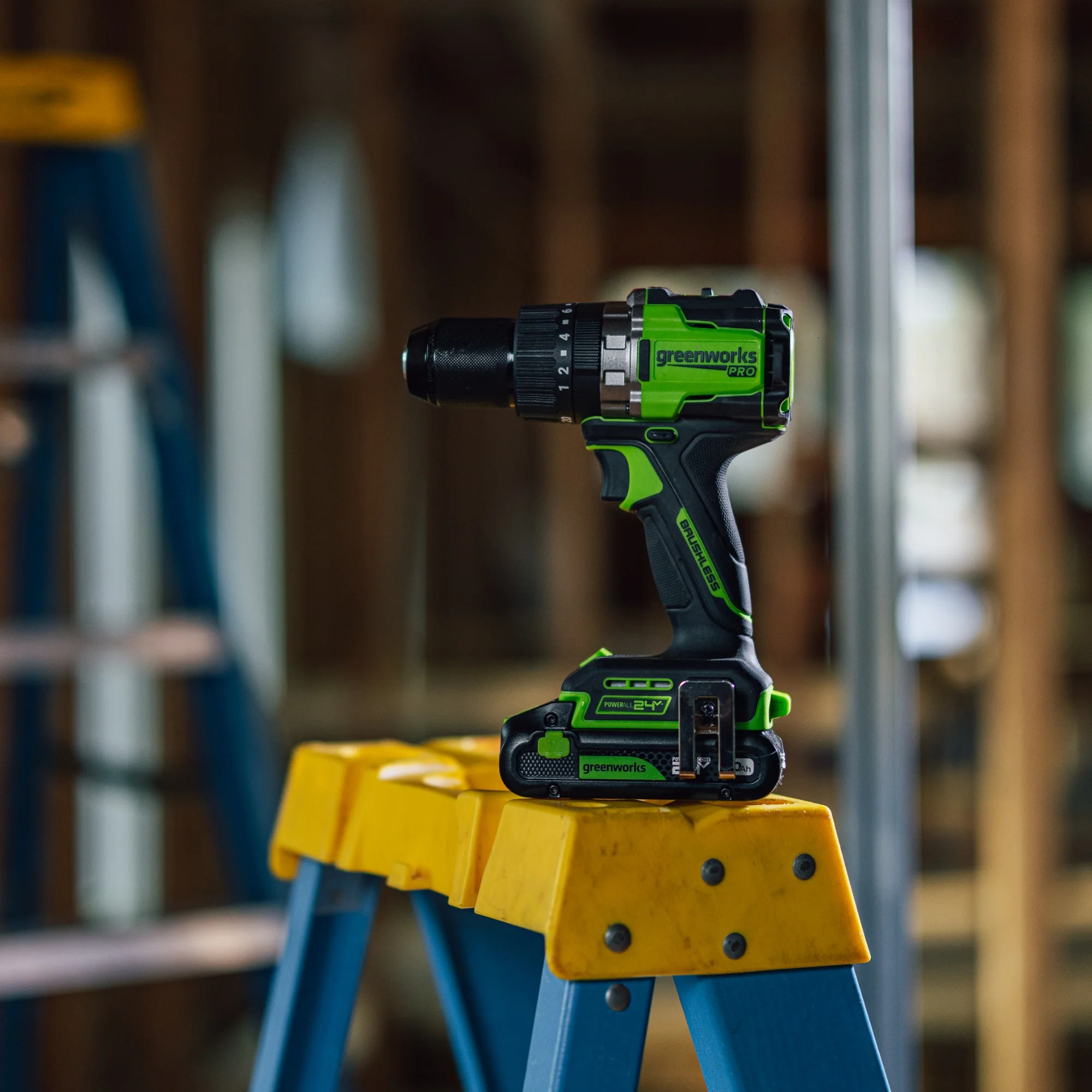 24V PowerAll Pro 1,350 in-lb 1/2" Hammer Drill, with 2.0 Ah Battery, 65W Charger, Belt Clip, and Auxiliary Handle - Image 2