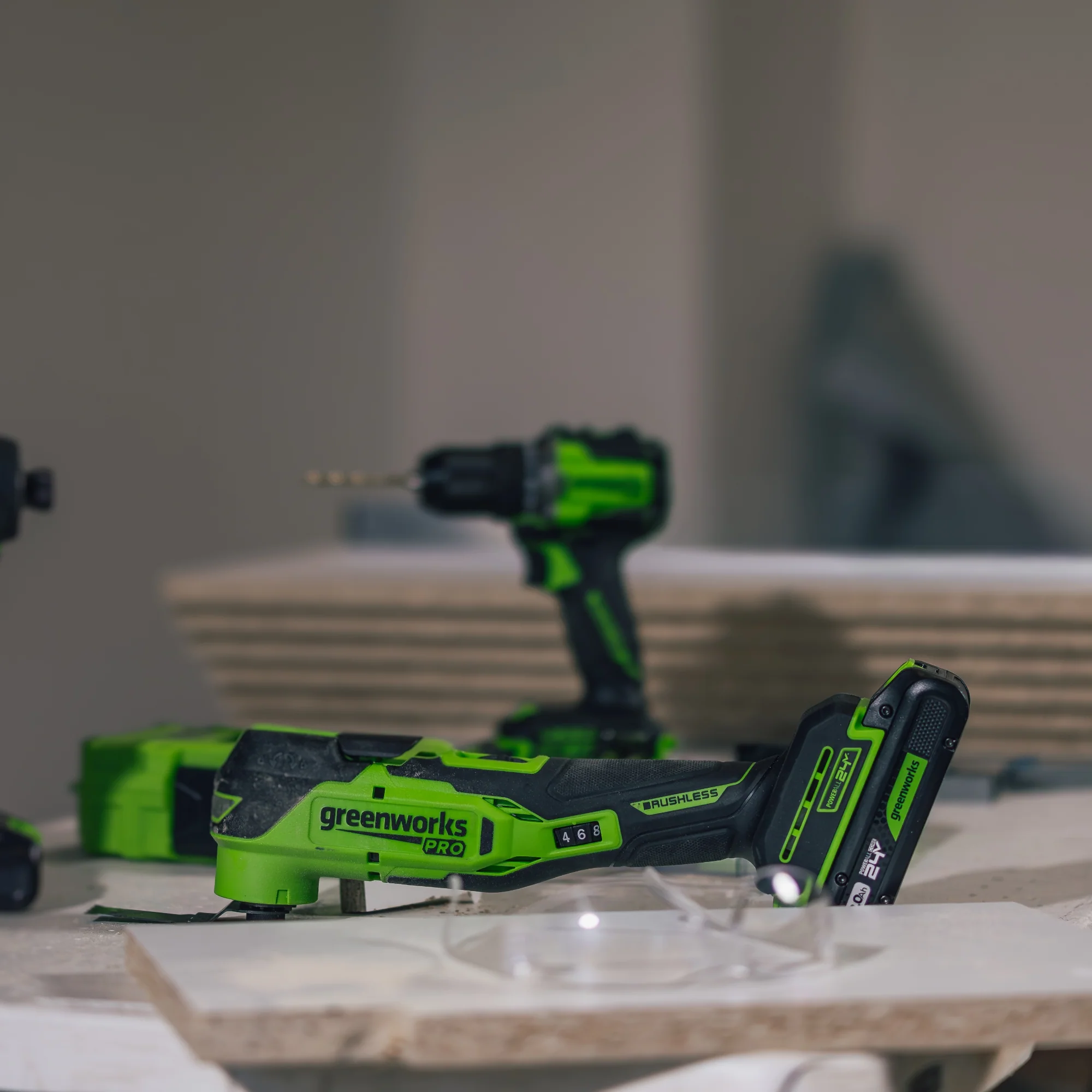 24V PowerAll Pro Oscillating Multi-Tool, with Plunge Cut Blade, Sanding Plate, Adjustable Depth Stop, Dust Extractor, (5) Sanding Pads - Image 2