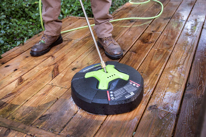 2700 PSI Pressure Washer, 15" Surface Cleaner and Extension Combo Kit - Image 4