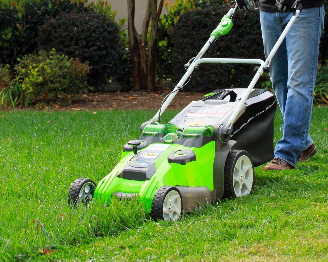 40V 20" Cordless Battery Dual Blade Push Lawn Mower: 4.0 Ah and 2.0 Ah Batteries and Charger - Image 3