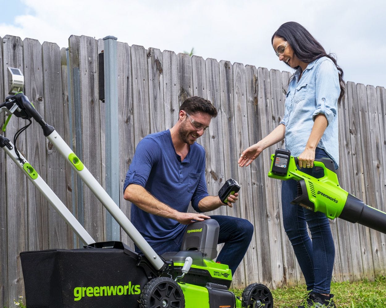 48V (24V x 2) 21" Cordless Battery Self-Propelled Lawn Mower w/ (4) 4.0Ah USB Batteries & (2) Dual Port Chargers - Image 6