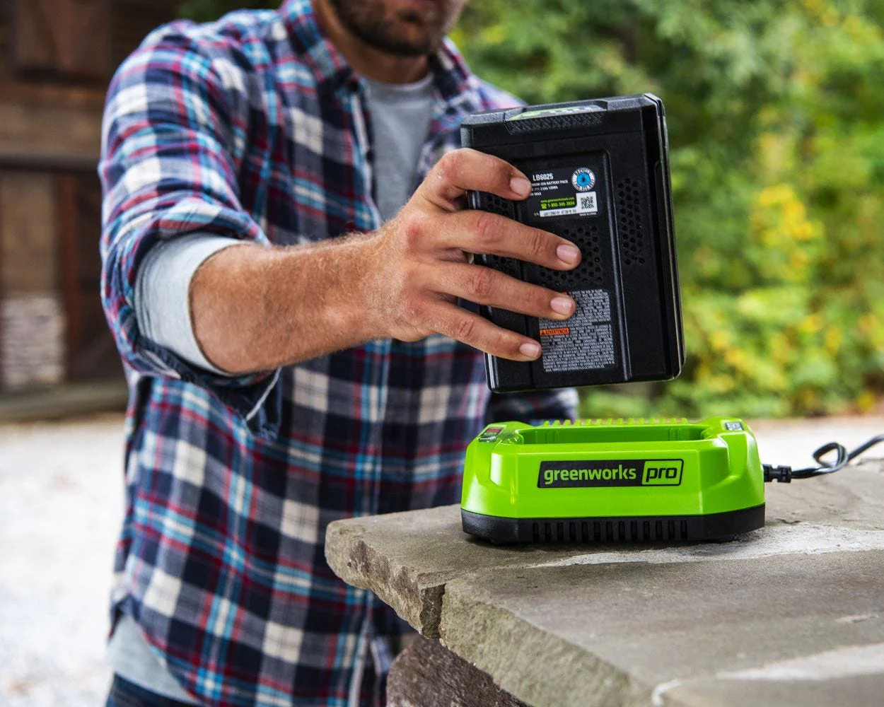 60V 2.5 Ah Battery and Charger Combo Kit - Image 8