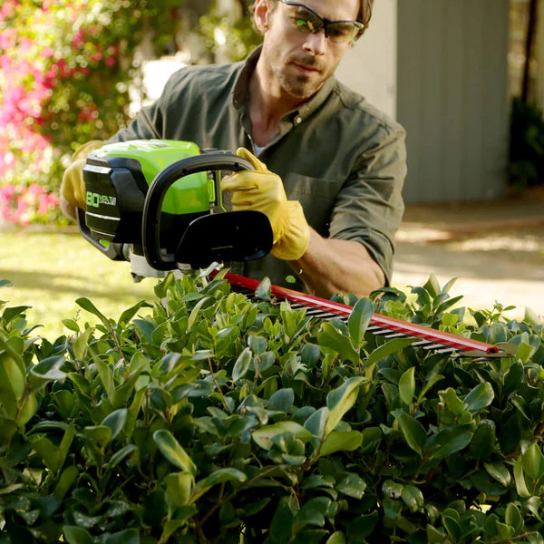 80V 21" Self-Propelled Mower 5-pc Combo Kit, (1) 4Ah Battery, (1) 2Ah Battery and (2) Chargers - Image 5