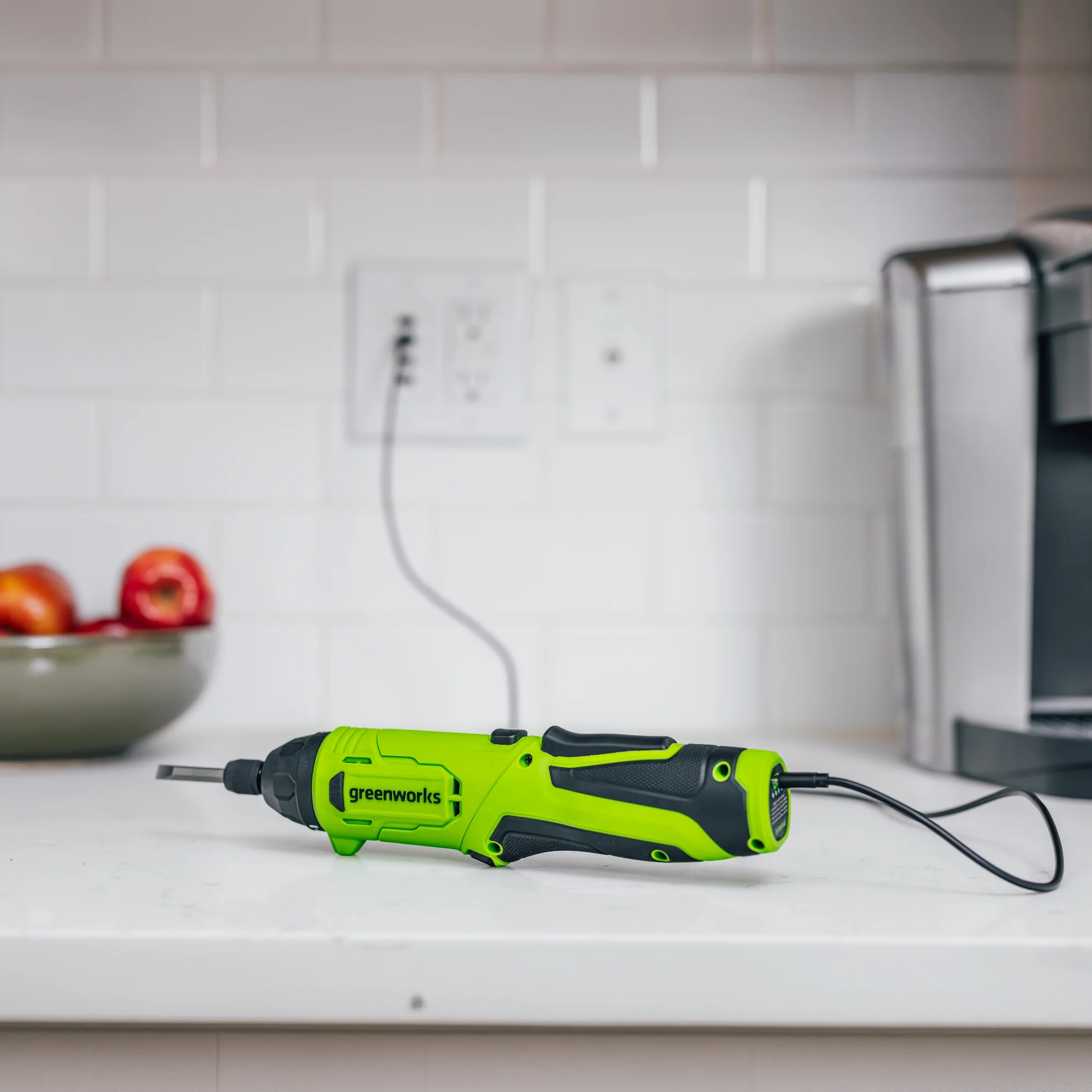 8V Dual-Position Screwdriver, 70 in-lb Torque, 5+1 [Drill] Clutch Settings, with Phillips and Slotted Bits and USB-C Charging Cable - Image 2