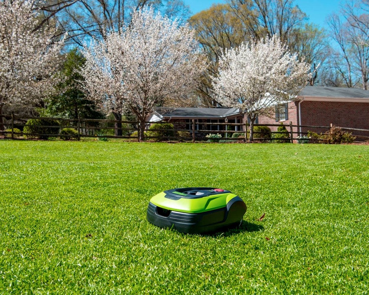 Optimow 25 Low Cut Robotic Lawn Mower - Image 4